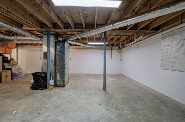 101 Ivy SE Lane, Cartersville, GA 30121