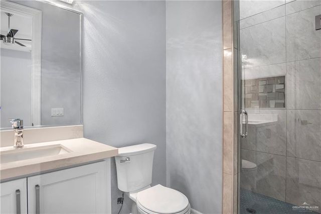 607 9th Street, Alamo, TX 78516