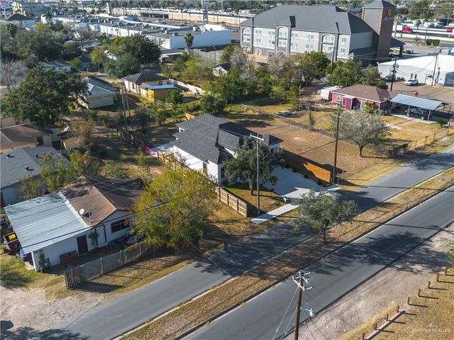 607 9th Street, Alamo, TX 78516