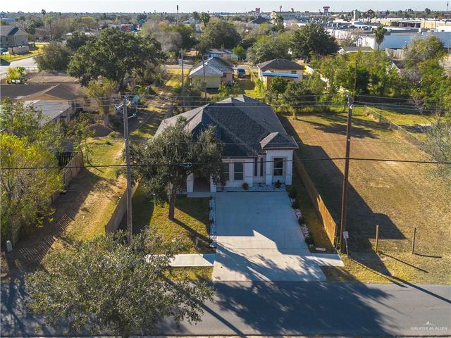 607 9th Street, Alamo, TX 78516
