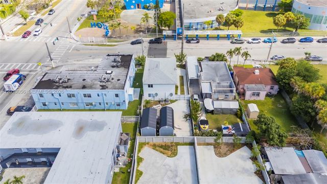 1180 NW 67th St 1, Miami, FL 33150