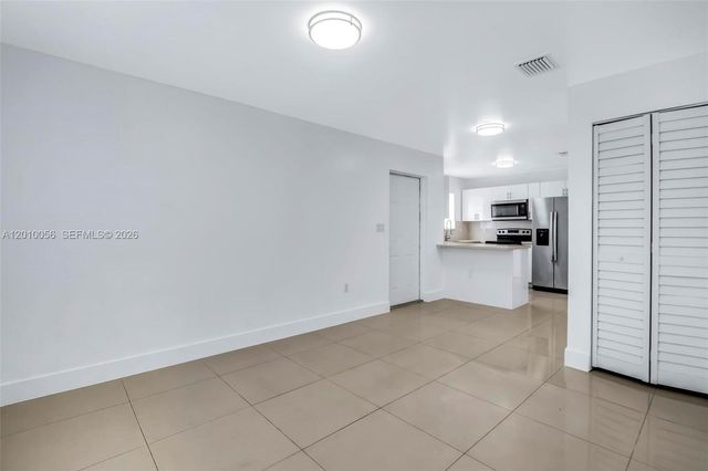 1180 NW 67th St 1, Miami, FL 33150