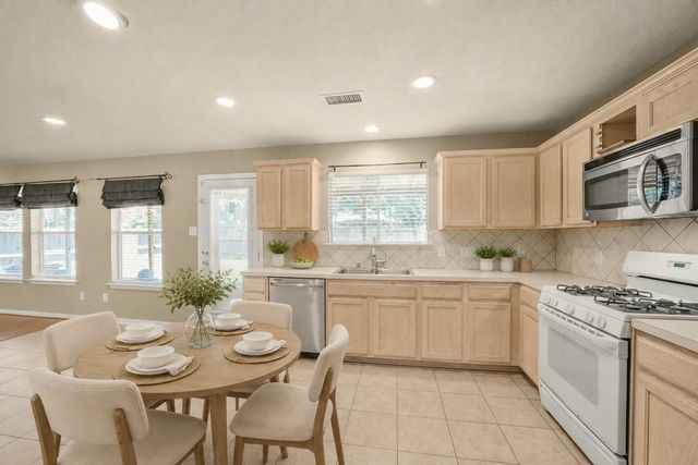 3222 Crestbridge Lane, Spring, TX 77388