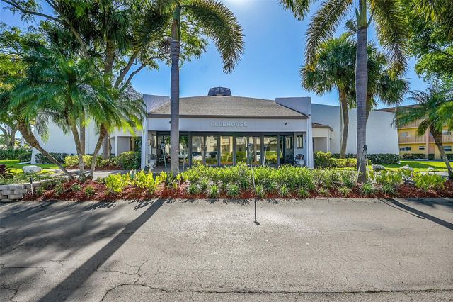 6800 ROYAL PALM BOULEVARD 102, Margate, FL 33063
