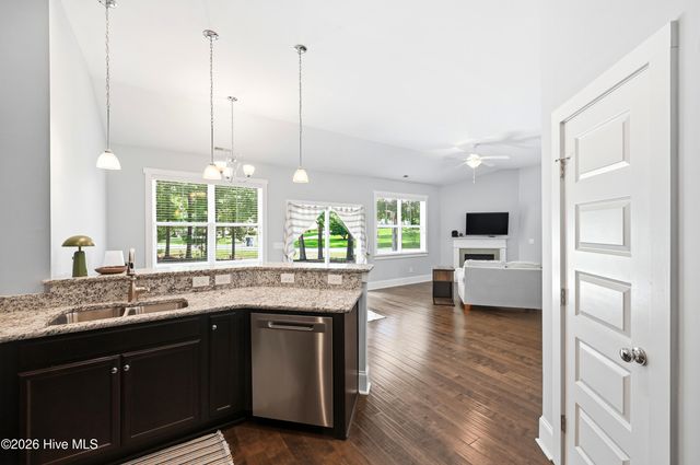 100 Hickory Circle, Hampstead, NC 28443