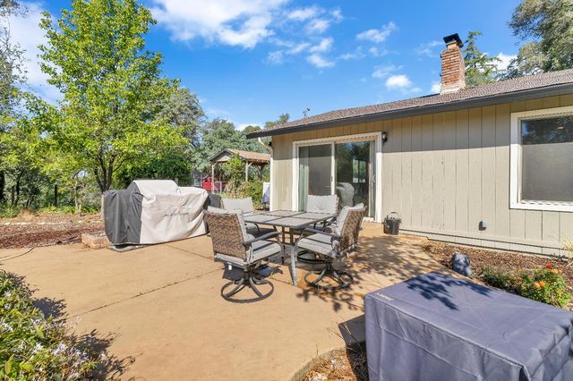 12320 Poppy Lane, Auburn, CA 95602
