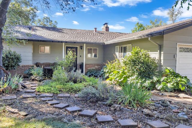 12320 Poppy Lane, Auburn, CA 95602