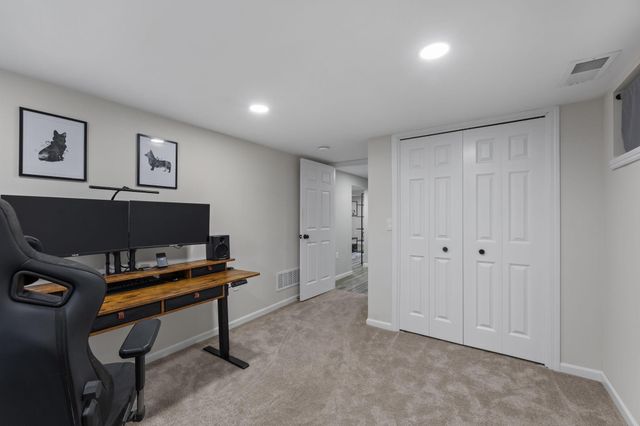 6400 73rd Avenue N, Brooklyn Park, MN 55428