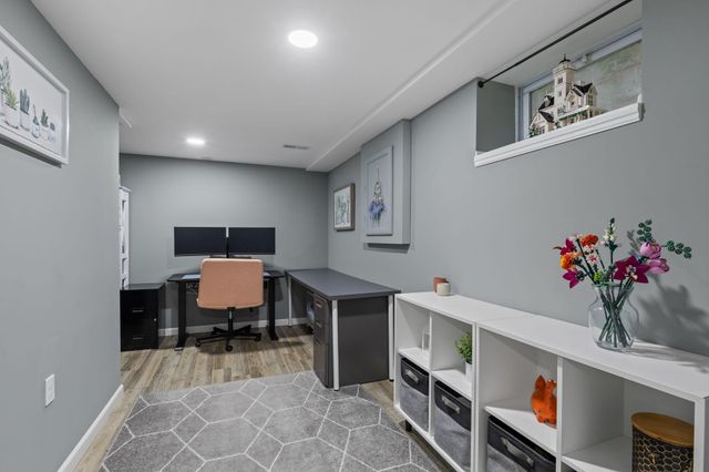 6400 73rd Avenue N, Brooklyn Park, MN 55428