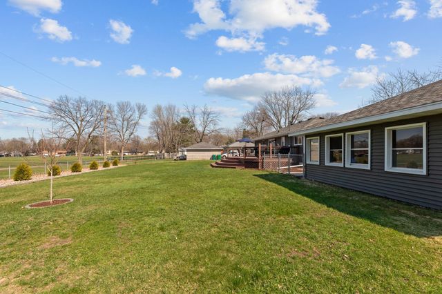 6400 73rd Avenue N, Brooklyn Park, MN 55428