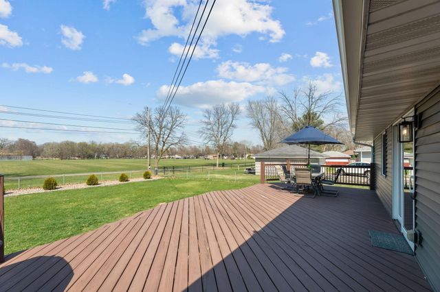 6400 73rd Avenue N, Brooklyn Park, MN 55428