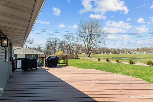 6400 73rd Avenue N, Brooklyn Park, MN 55428