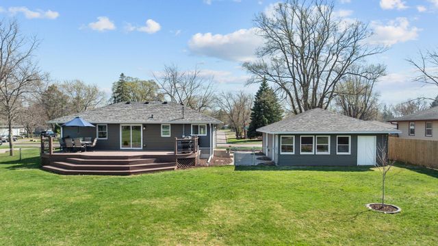 6400 73rd Avenue N, Brooklyn Park, MN 55428