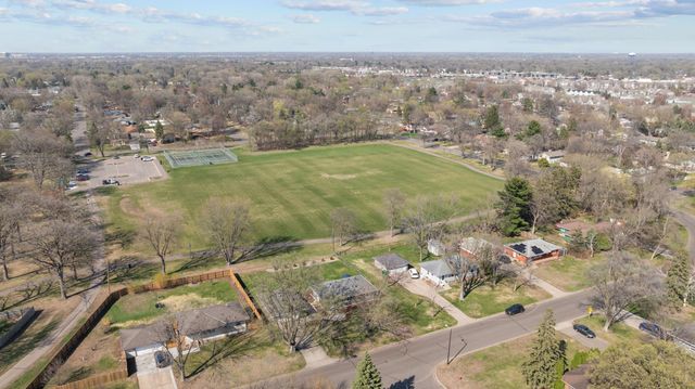 6400 73rd Avenue N, Brooklyn Park, MN 55428