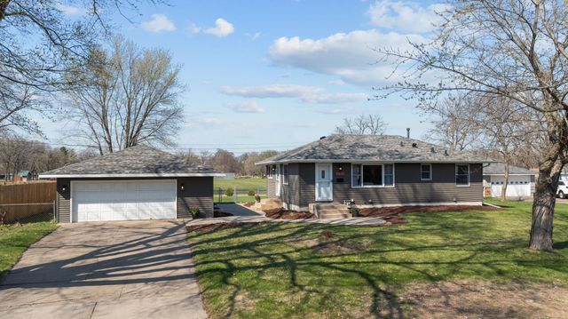 6400 73rd Avenue N, Brooklyn Park, MN 55428