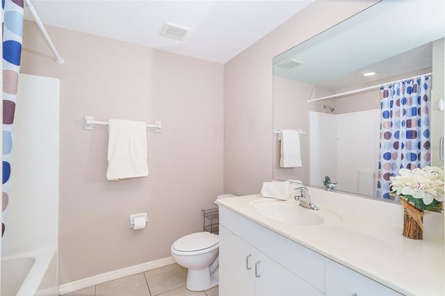 8101 MEMORY LANE 122, Rotonda West, FL 33947