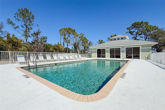 8101 MEMORY LANE 122, Rotonda West, FL 33947