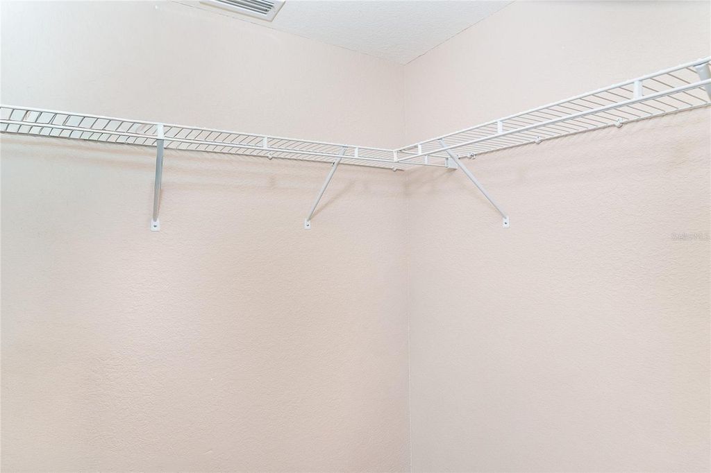 Image 30 of property listing at 8101 MEMORY LANE 122, Rotonda West, FL 33947