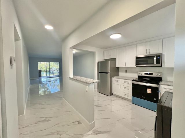 601 S State Road 7 2c, Margate, FL 33068