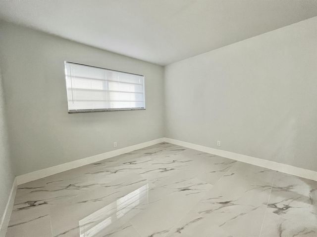 601 S State Road 7 2c, Margate, FL 33068