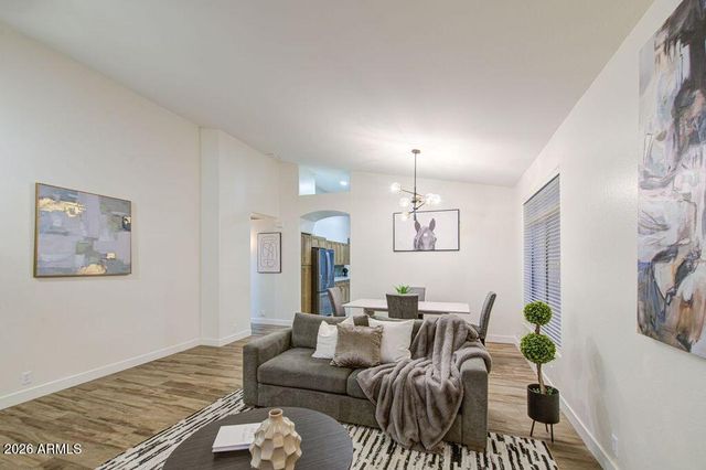 1250 E Captain Dreyfus Avenue, Phoenix, AZ 85022