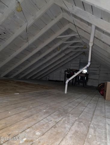 1 Cambridge Road, Greenwich, NY 12834