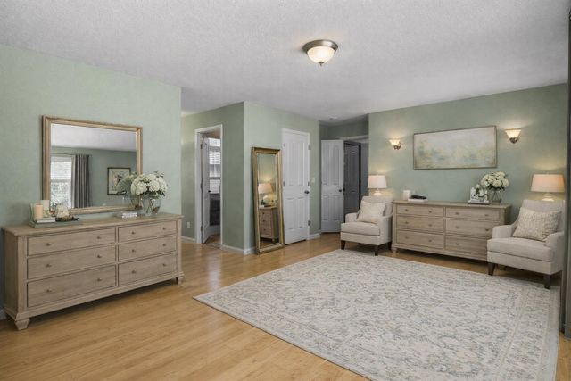 834 Shamrock Lane, East Bay Twp, MI 49696