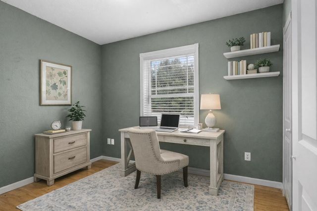 834 Shamrock Lane, East Bay Twp, MI 49696