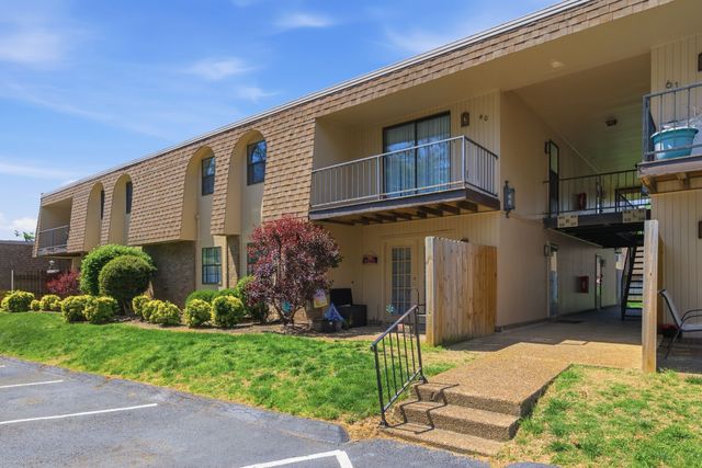 420 Walton Ln Apt K60, Madison, TN 37115