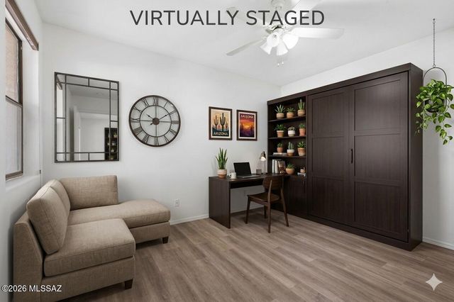 536 W Deerview Court, Green Valley, AZ 85614