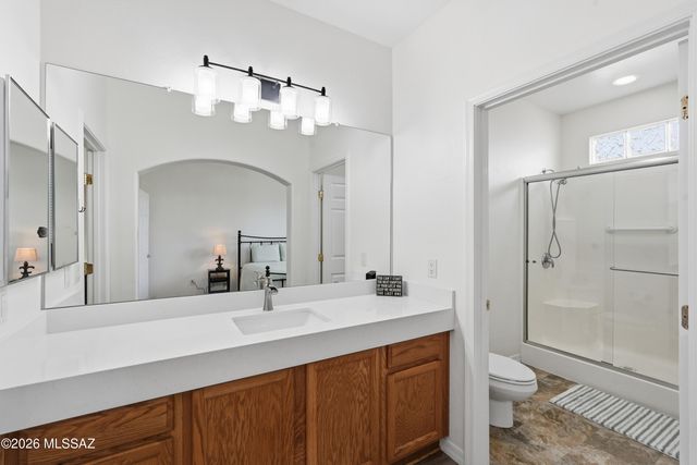 536 W Deerview Court, Green Valley, AZ 85614