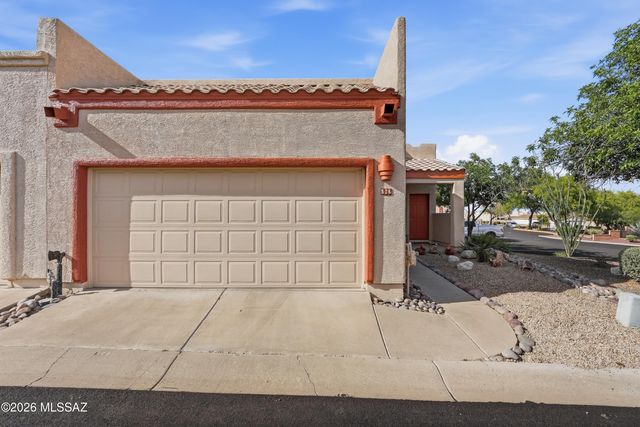 536 W Deerview Court, Green Valley, AZ 85614