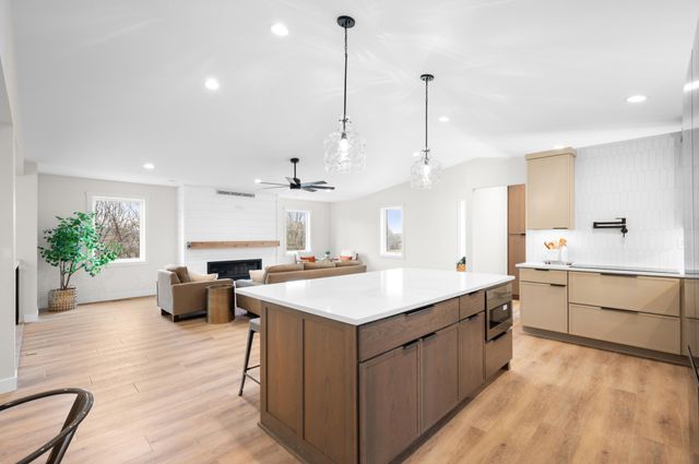 1810 Mayowood Road SW, Rochester, MN 55902