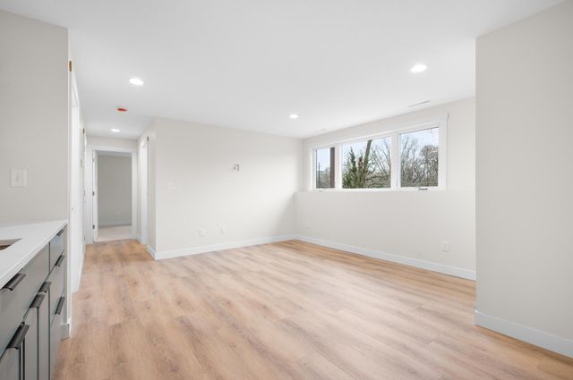 1810 Mayowood Road SW, Rochester, MN 55902