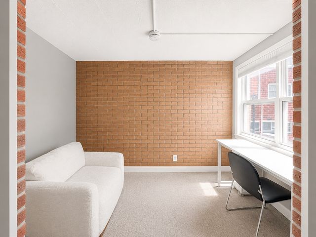11 Commonwealth Ct 11, Boston, MA 02135