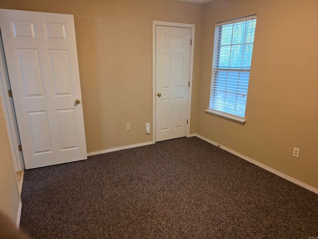 78 Pinedale Circle, Mabelvale, AR 72103