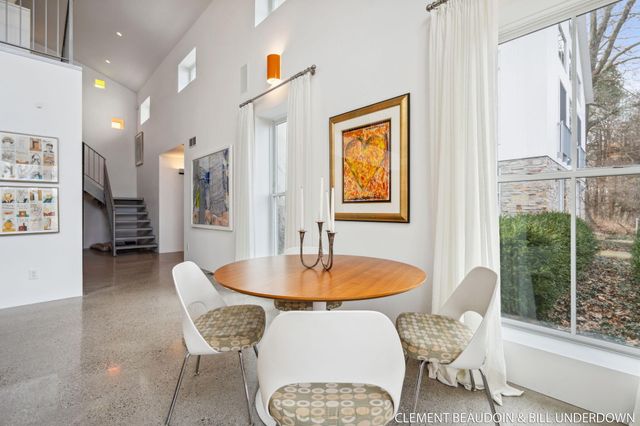 6309 Riverside Road, Saugatuck Twp, MI 49408