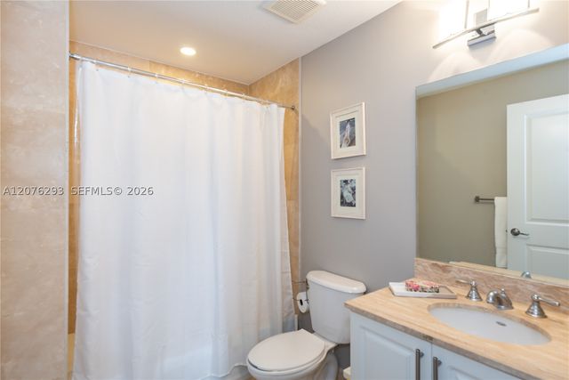 1650 Galiano St 408, Coral Gables, FL 33134