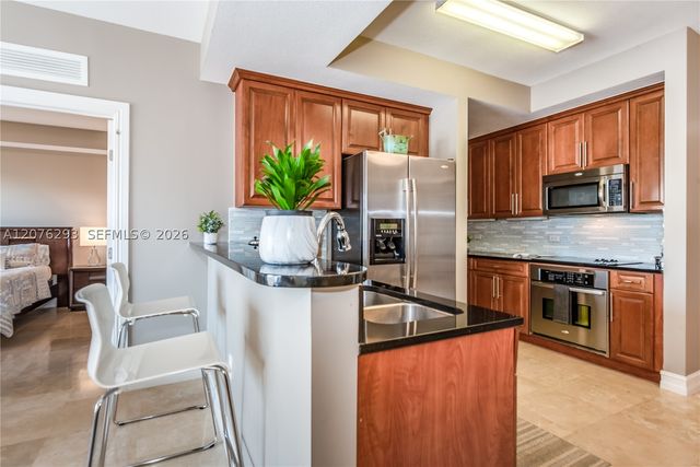 1650 Galiano St 408, Coral Gables, FL 33134