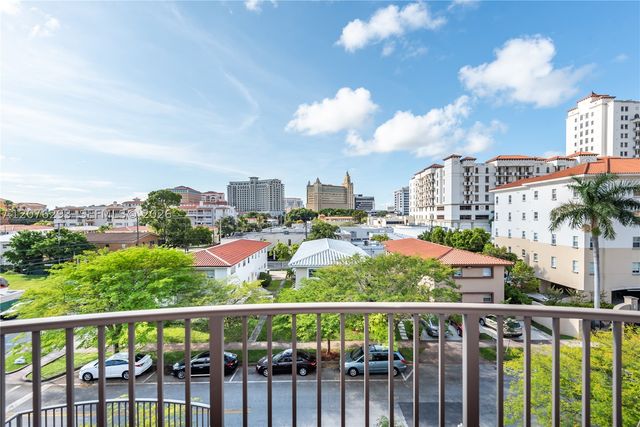 1650 Galiano St 408, Coral Gables, FL 33134