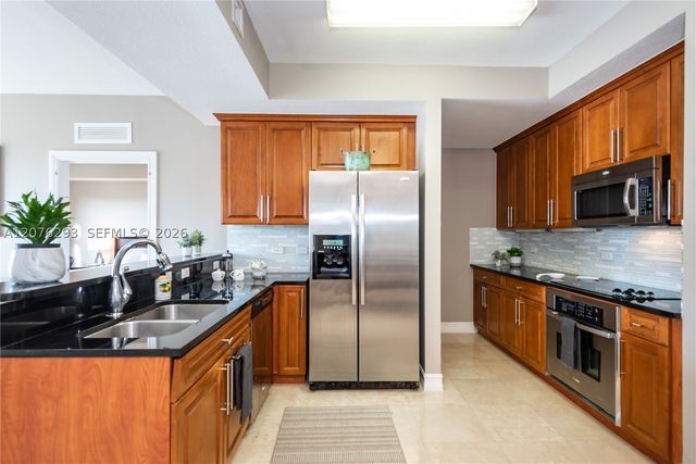 1650 Galiano St 408, Coral Gables, FL 33134