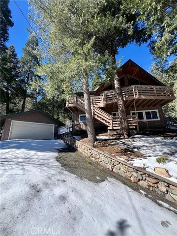 855 Bergschrund Drive, Crestline, CA 92325