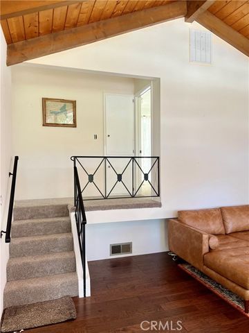 855 Bergschrund Drive, Crestline, CA 92325