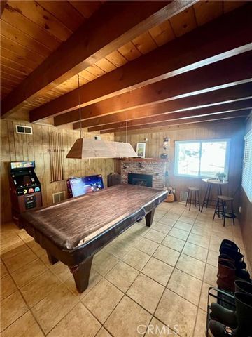 855 Bergschrund Drive, Crestline, CA 92325