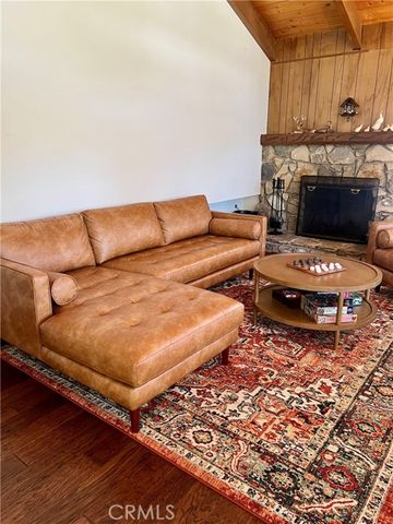 855 Bergschrund Drive, Crestline, CA 92325