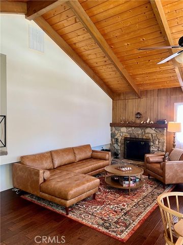 855 Bergschrund Drive, Crestline, CA 92325