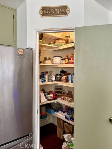 855 Bergschrund Drive, Crestline, CA 92325