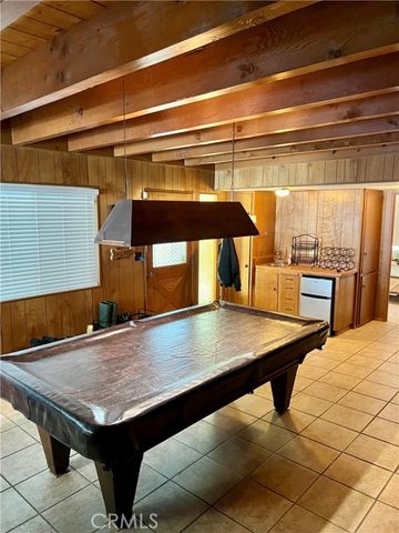 855 Bergschrund Drive, Crestline, CA 92325