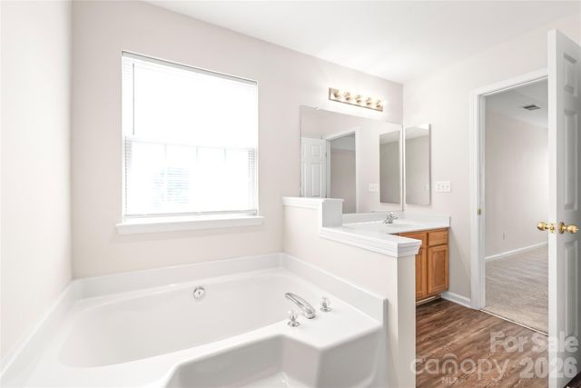11705 Kingsley View Drive, Charlotte, NC 28277