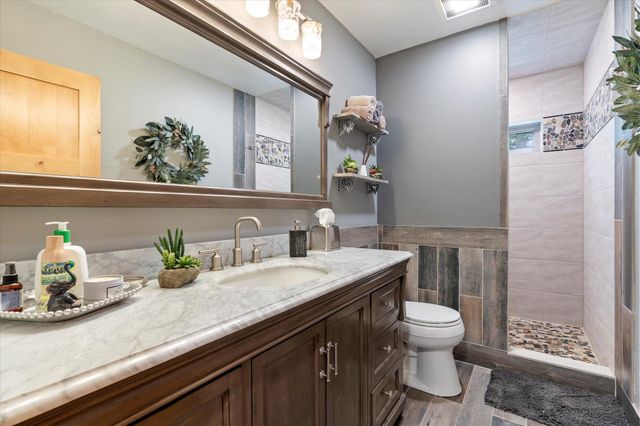 35909 Bonnie Lakes Road, Crosslake, MN 56442